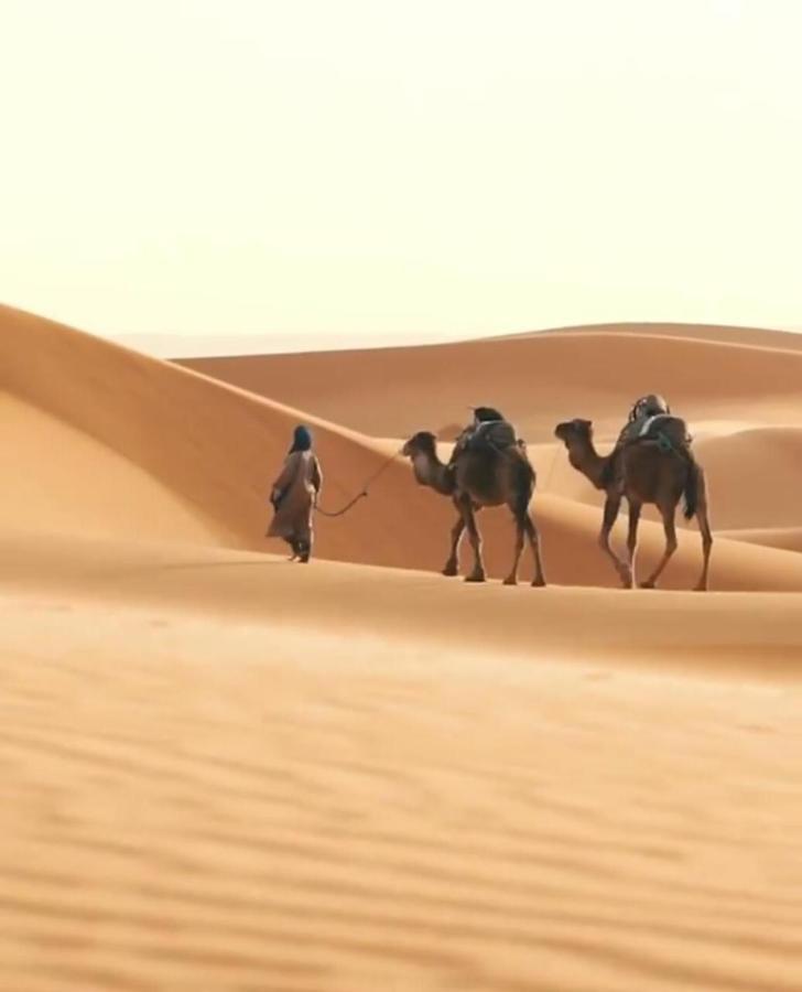 Akabar Luxury Desert Camp Мерзуга Экстерьер фото