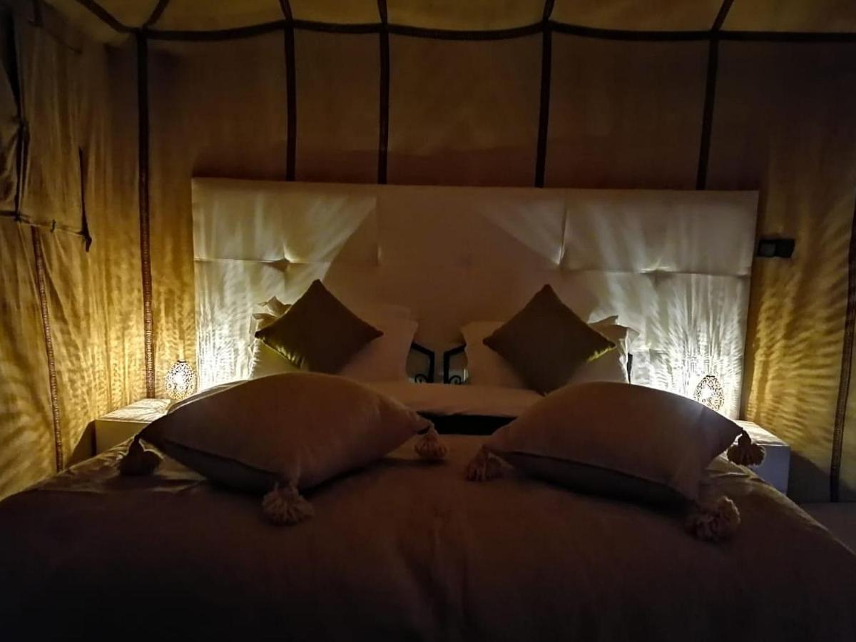 Akabar Luxury Desert Camp Мерзуга Экстерьер фото